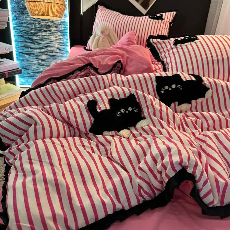Striped Cat Silhouette Bedding Set