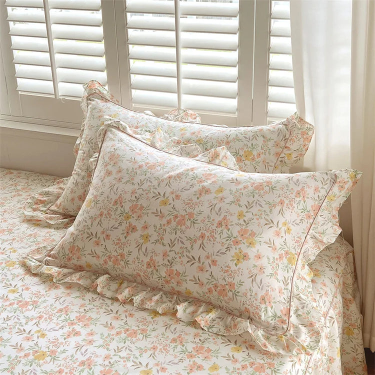 Vintage Floral Pillowcase Set