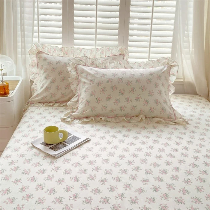 Vintage Floral Pillowcase Set