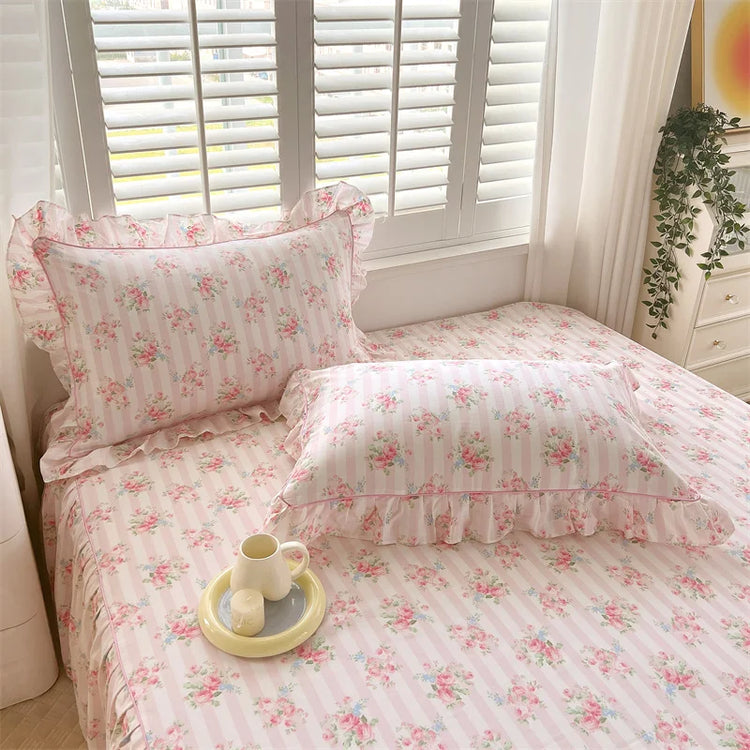 Vintage Floral Pillowcase Set