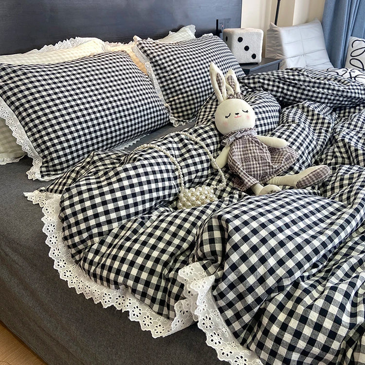 Lace Trim Gingham Bedding Set