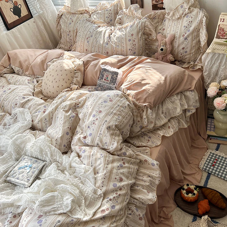 Vintage Princess Floral Ruffle Bedding Set