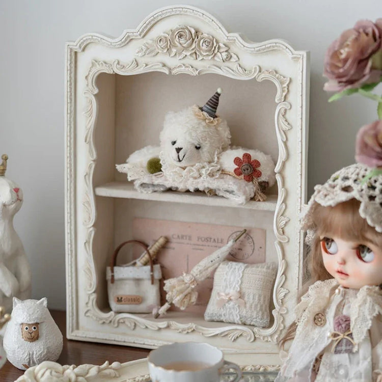 Classic Italian Style Shelf