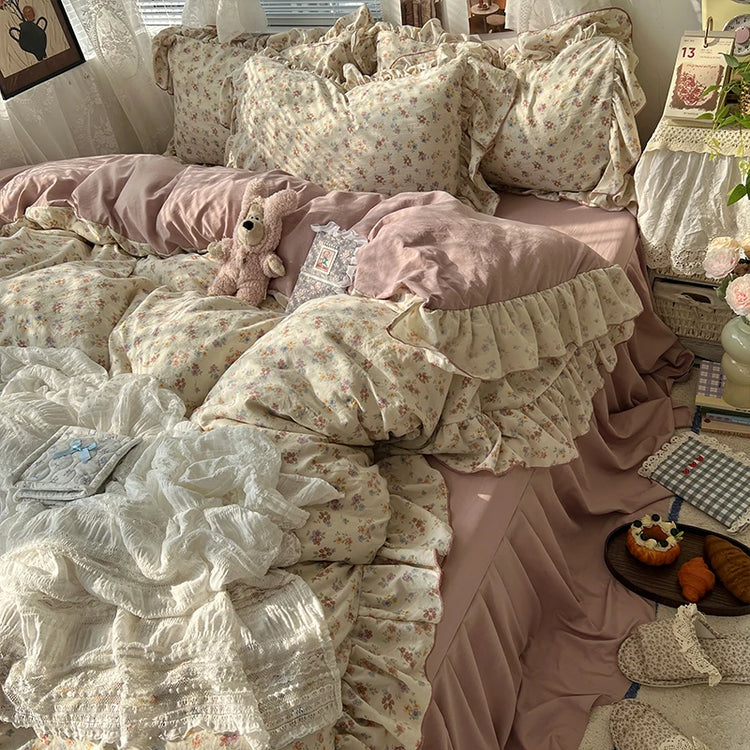 Vintage Princess Floral Ruffle Bedding Set