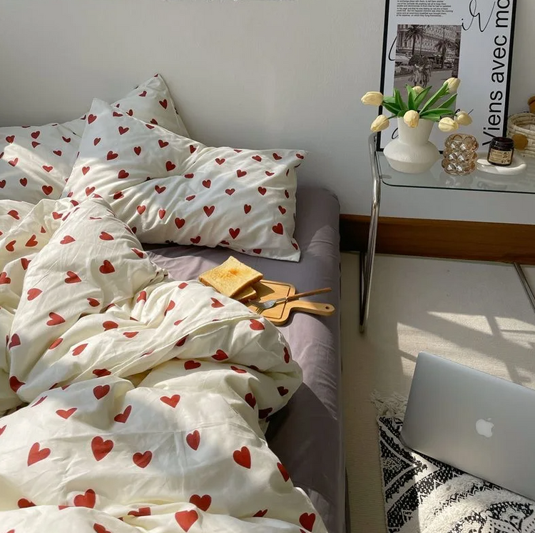 Sweetheart Coquette Heart Bedding Set