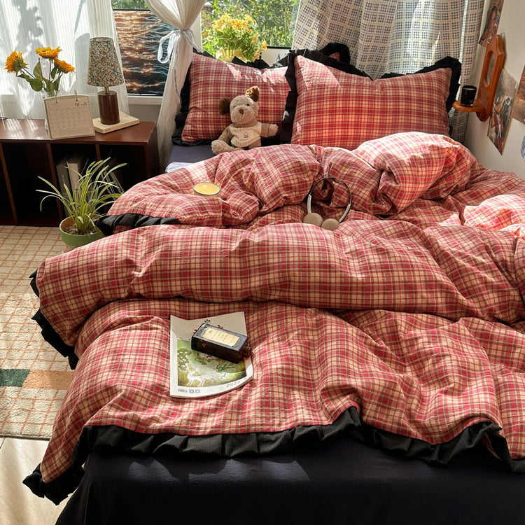 Classic Cozy Plaid Bedding Set
