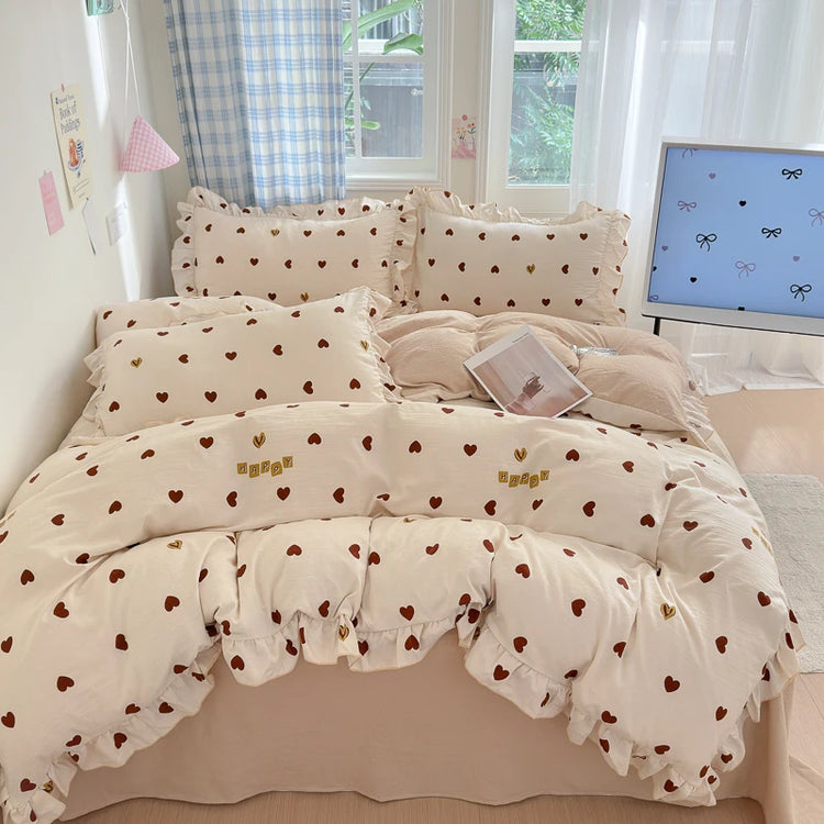 Tiny Heart Mocha Bedding Set