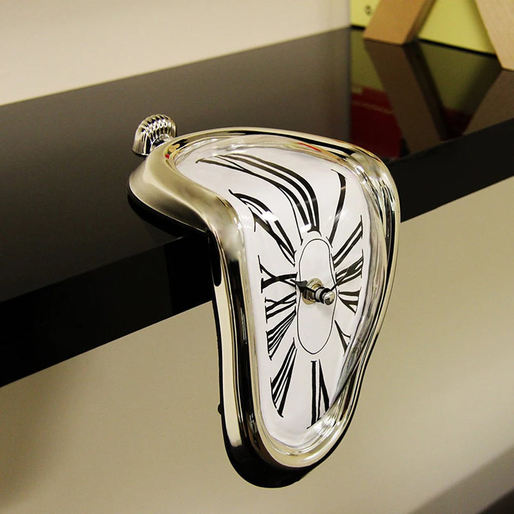 Melting Clock Decoration