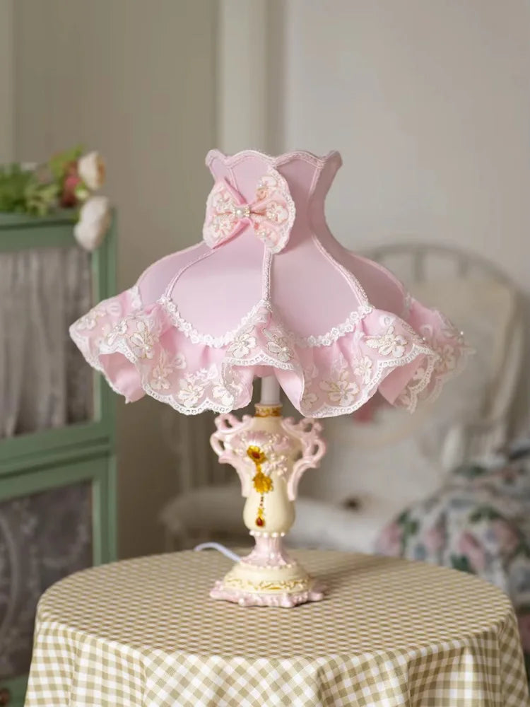 Coquette Lace Ruffle Table Lamp