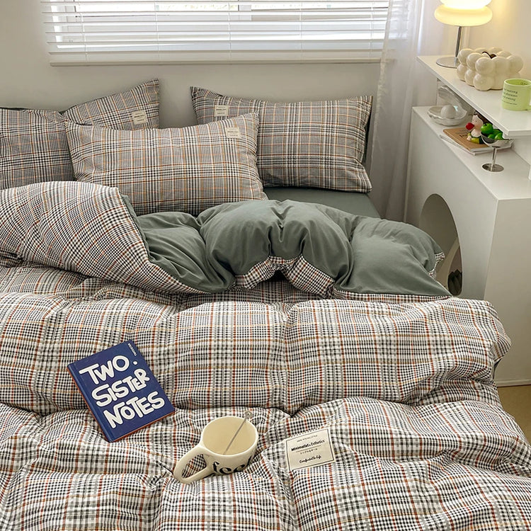 Cozy Checkered Cloud Bedding Set