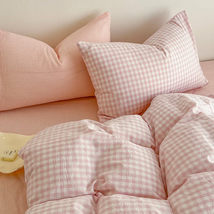 Pink Checkerboard Bedding Set